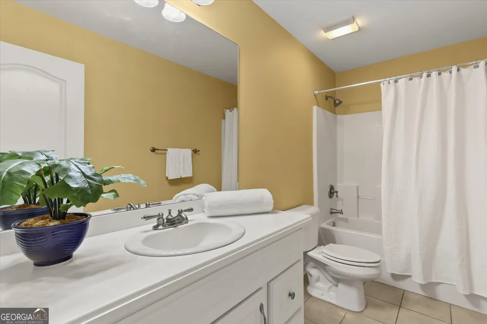 203 Cypress Lakes DR Bloomingdale, GA 31302