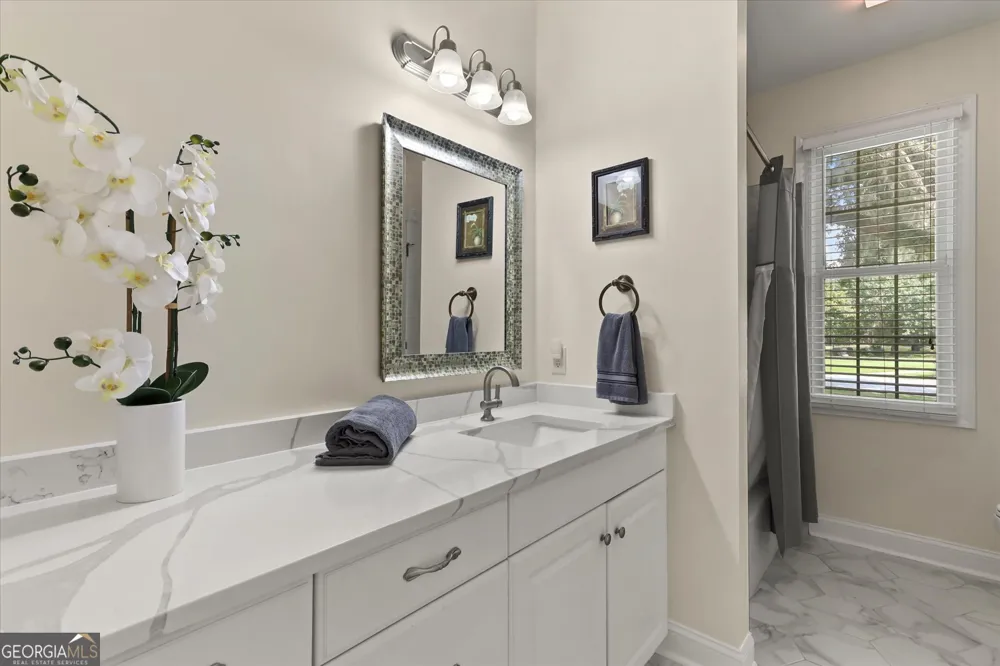 203 Cypress Lakes DR Bloomingdale, GA 31302