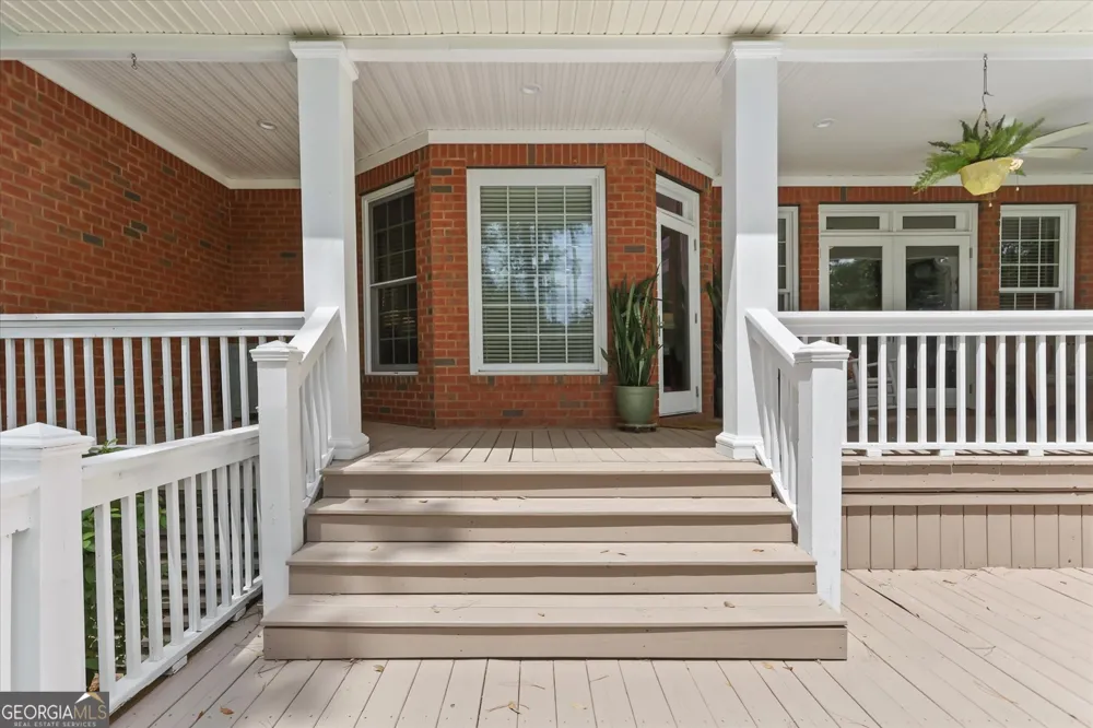 203 Cypress Lakes DR Bloomingdale, GA 31302