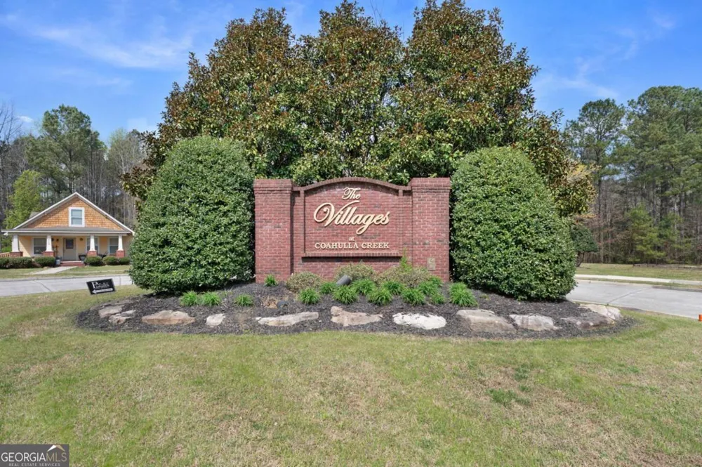 422 Coahulla Creek DR Dalton, GA 30721