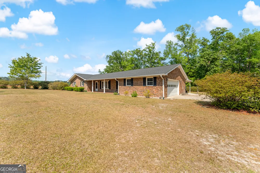 1530 Olive Branch RD Ellabell, GA 31308