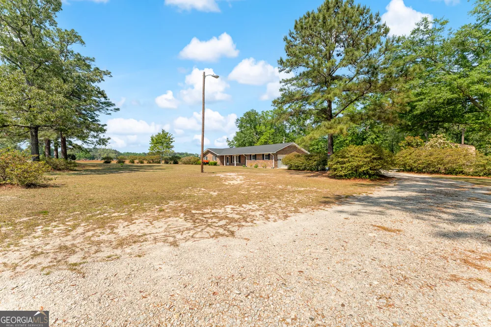 1530 Olive Branch RD Ellabell, GA 31308