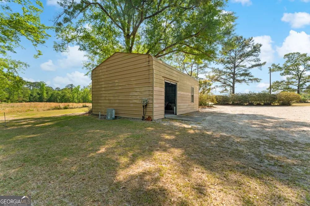 1530 Olive Branch RD Ellabell, GA 31308