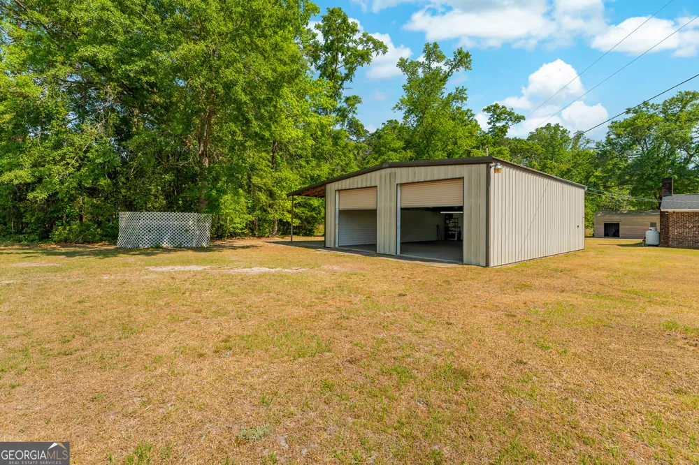 1530 Olive Branch RD Ellabell, GA 31308