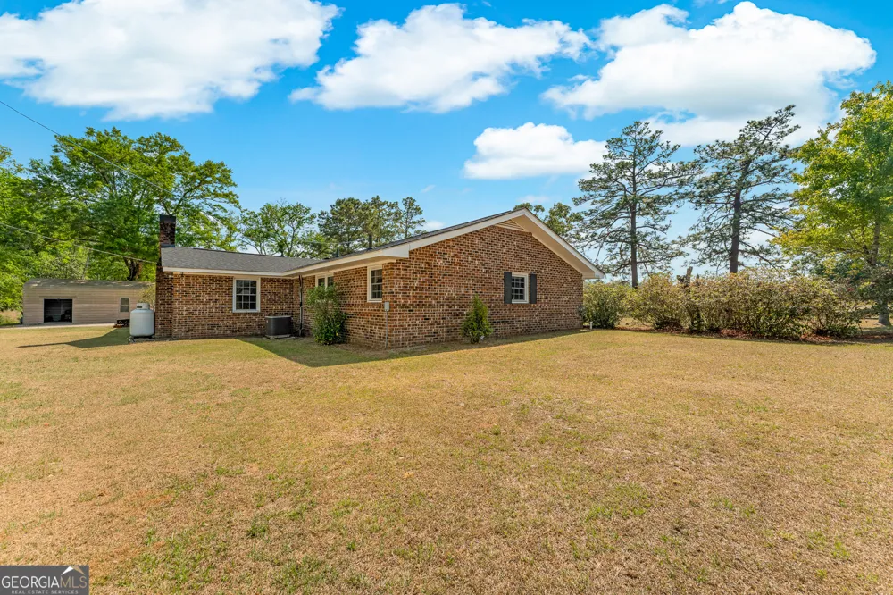 1530 Olive Branch RD Ellabell, GA 31308