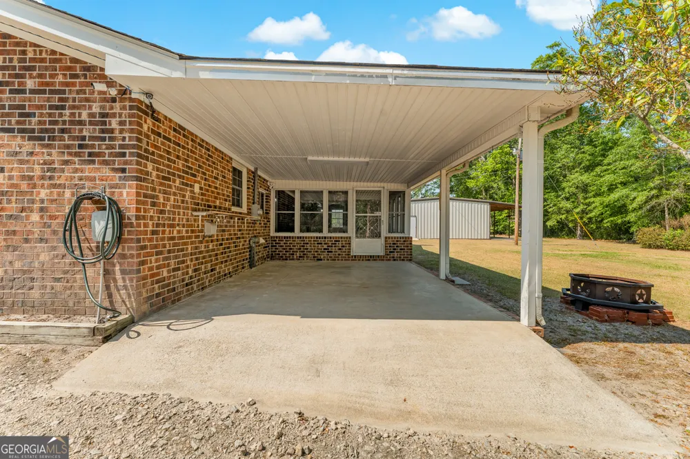1530 Olive Branch RD Ellabell, GA 31308