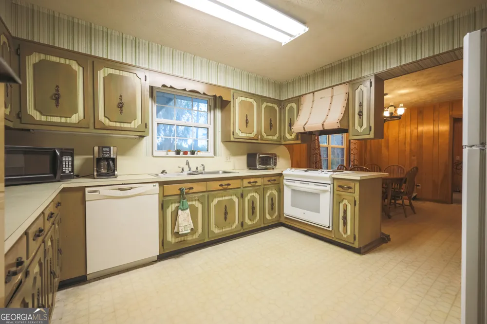 2742 Second ST S Folkston, GA 31537