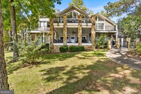 1370 Heathers Cove CIR