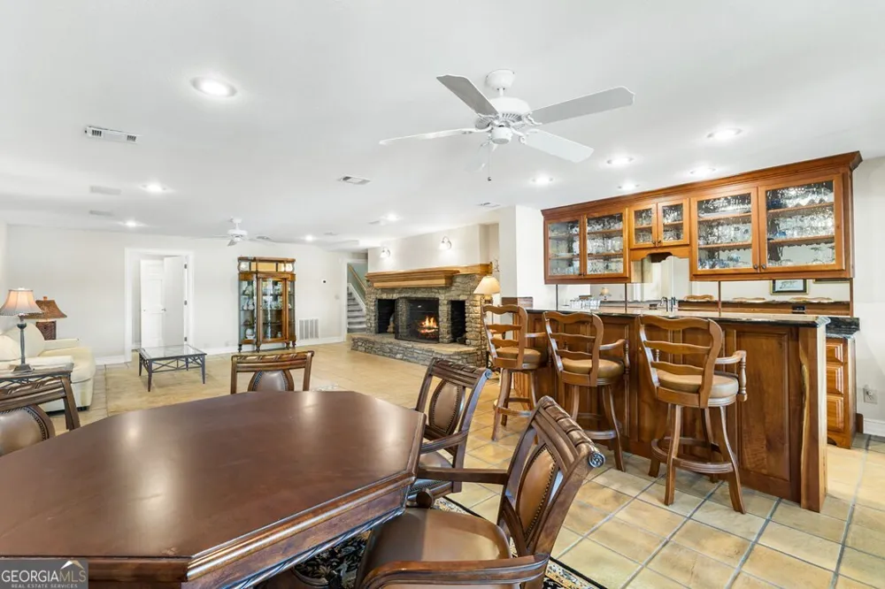 1370 Heathers Cove CIR Hiawassee, GA 30546