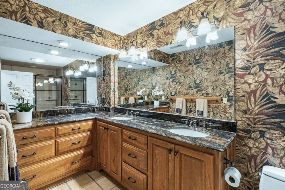 1370 Heathers Cove CIR Hiawassee, GA 30546