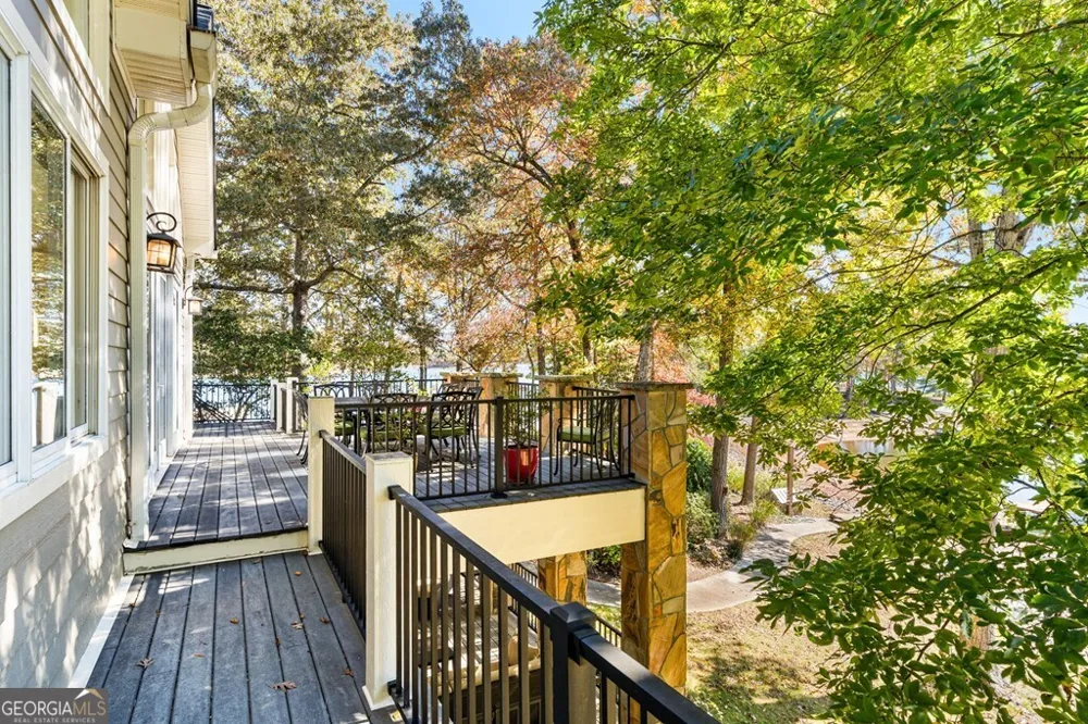 1370 Heathers Cove CIR Hiawassee, GA 30546
