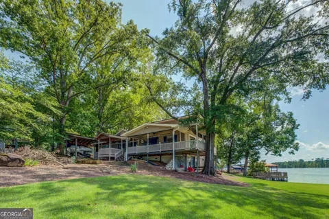 393 Templeton CIR
