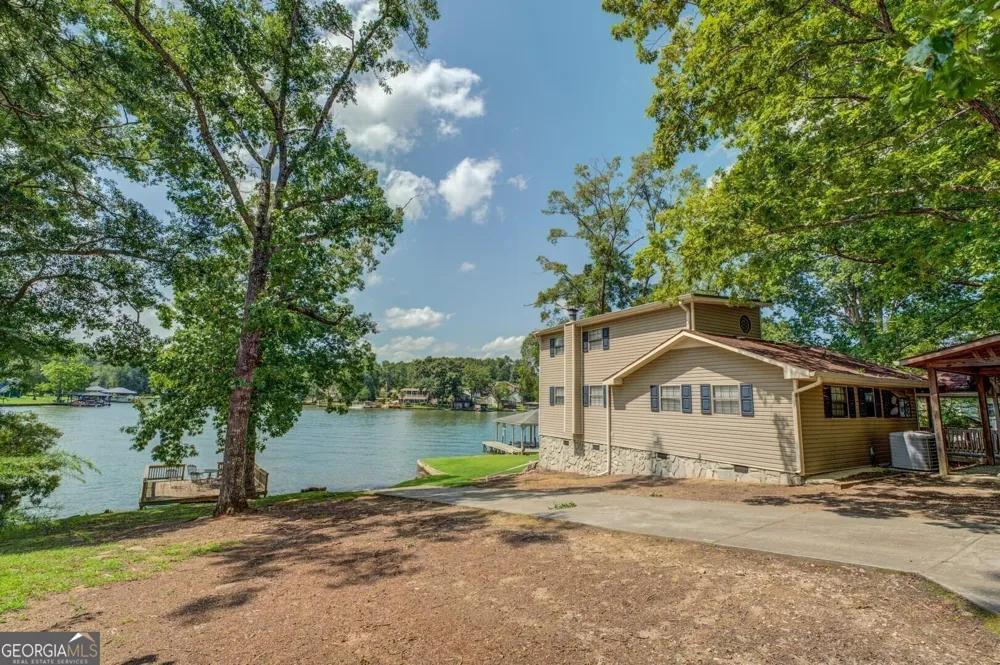 393 Templeton CIR Mansfield, GA 30055