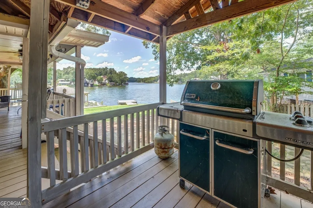 393 Templeton CIR Mansfield, GA 30055