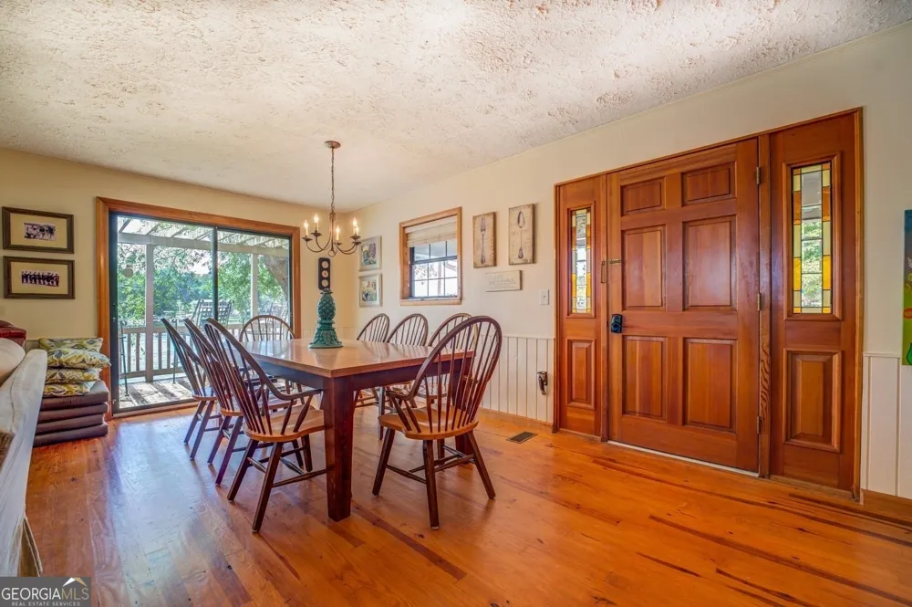 393 Templeton CIR Mansfield, GA 30055