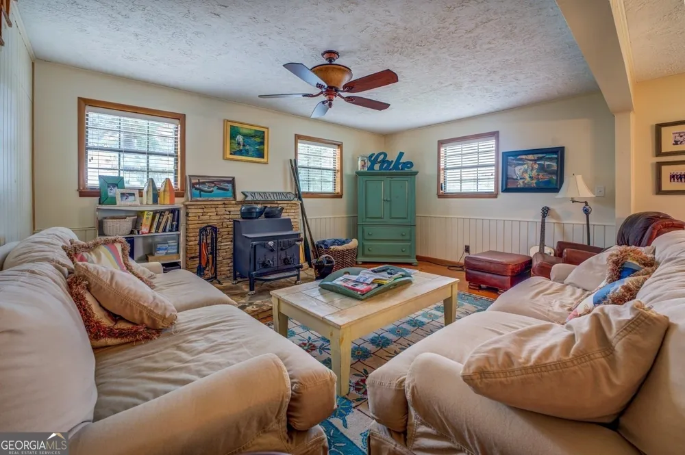 393 Templeton CIR Mansfield, GA 30055