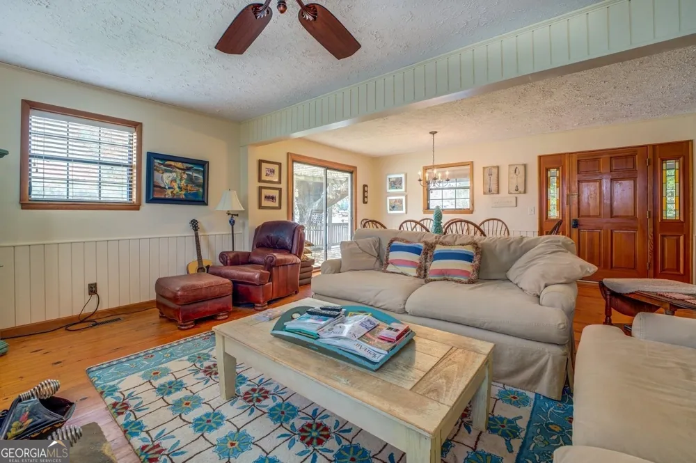 393 Templeton CIR Mansfield, GA 30055