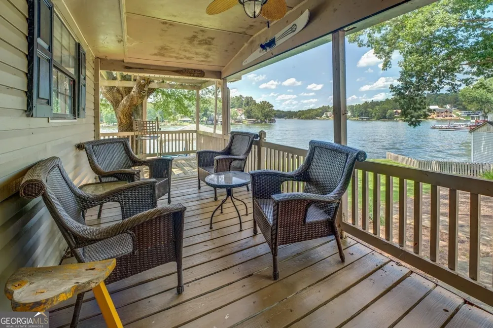 393 Templeton CIR Mansfield, GA 30055