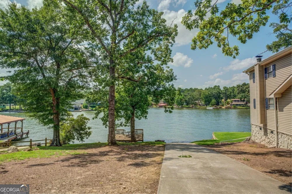 393 Templeton CIR Mansfield, GA 30055