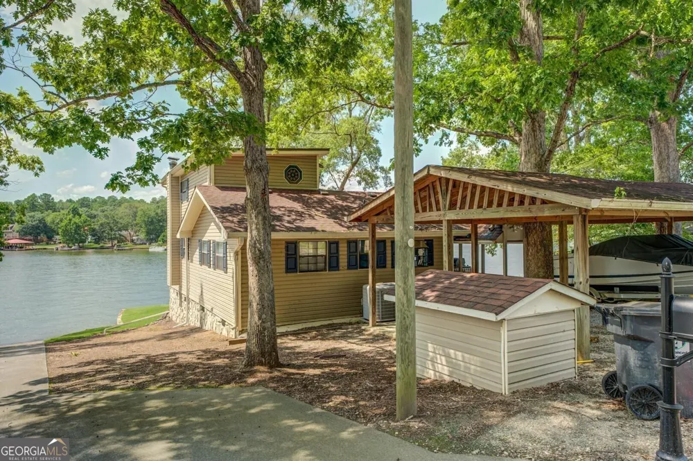 393 Templeton CIR Mansfield, GA 30055