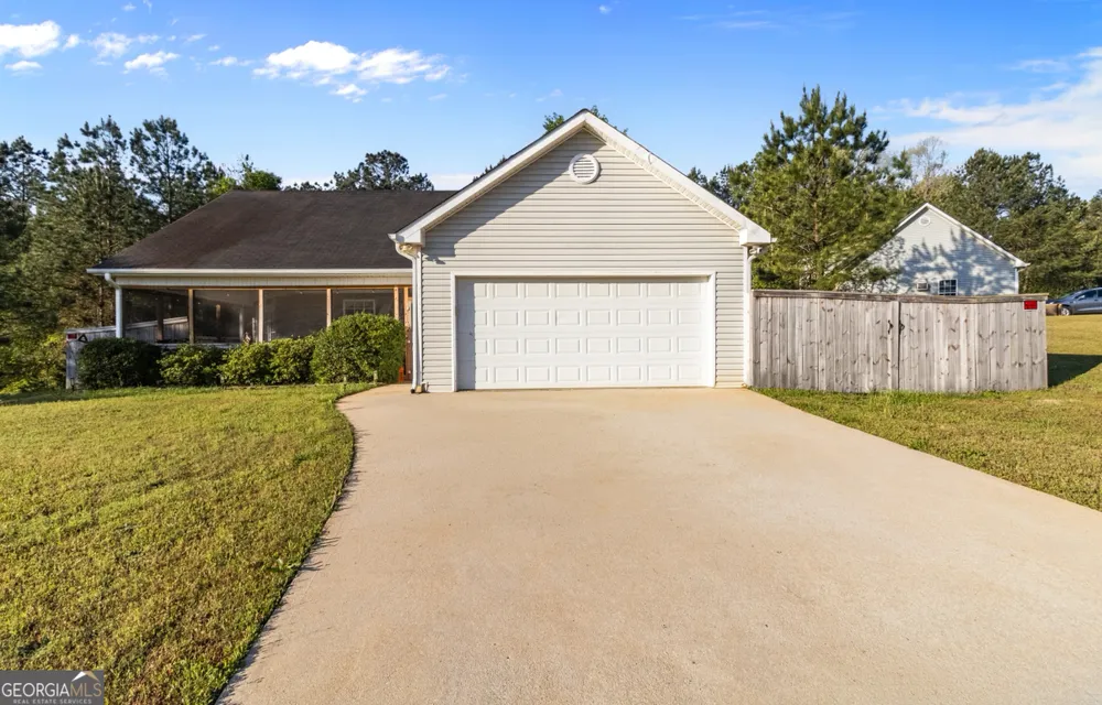 20 Shenandoah LN Covington, GA 30016