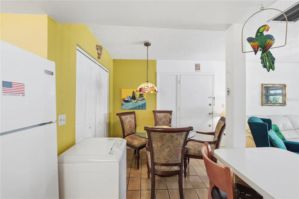 3853 S LAKE DRIVE #165 Tampa, FL 33614
