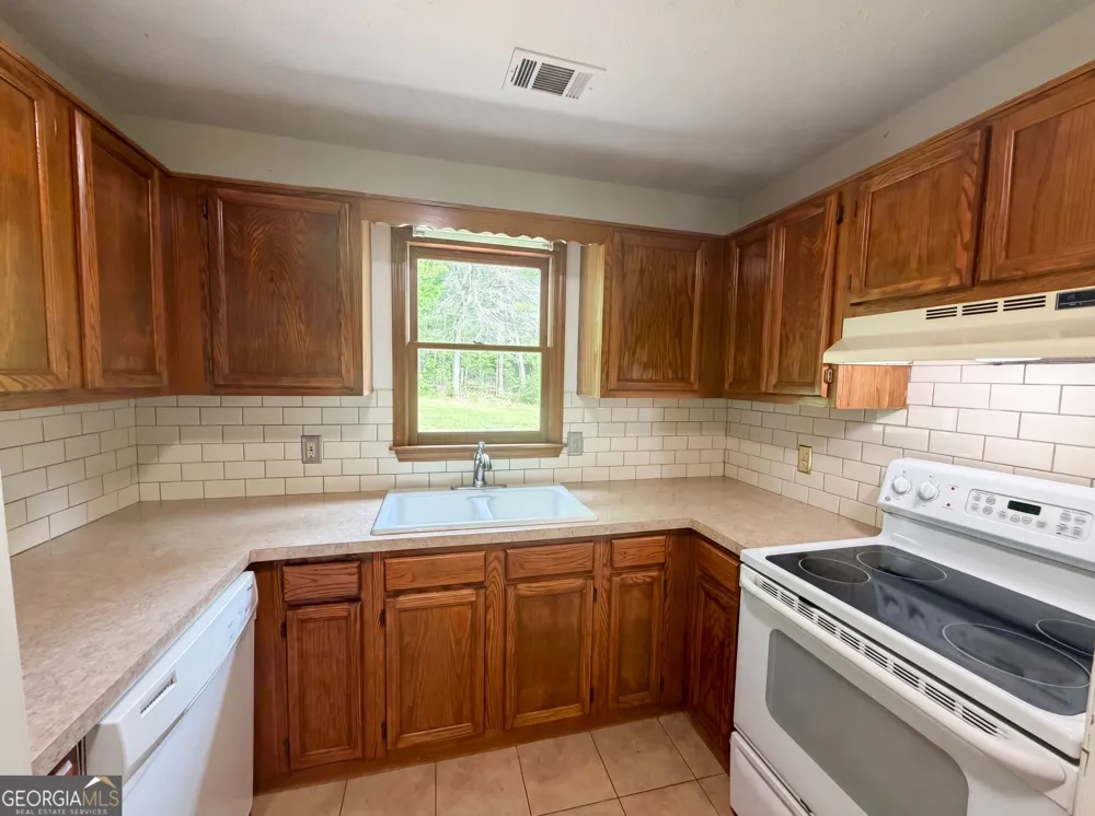 1514 Willow Gate WAY Auburn, GA 30011