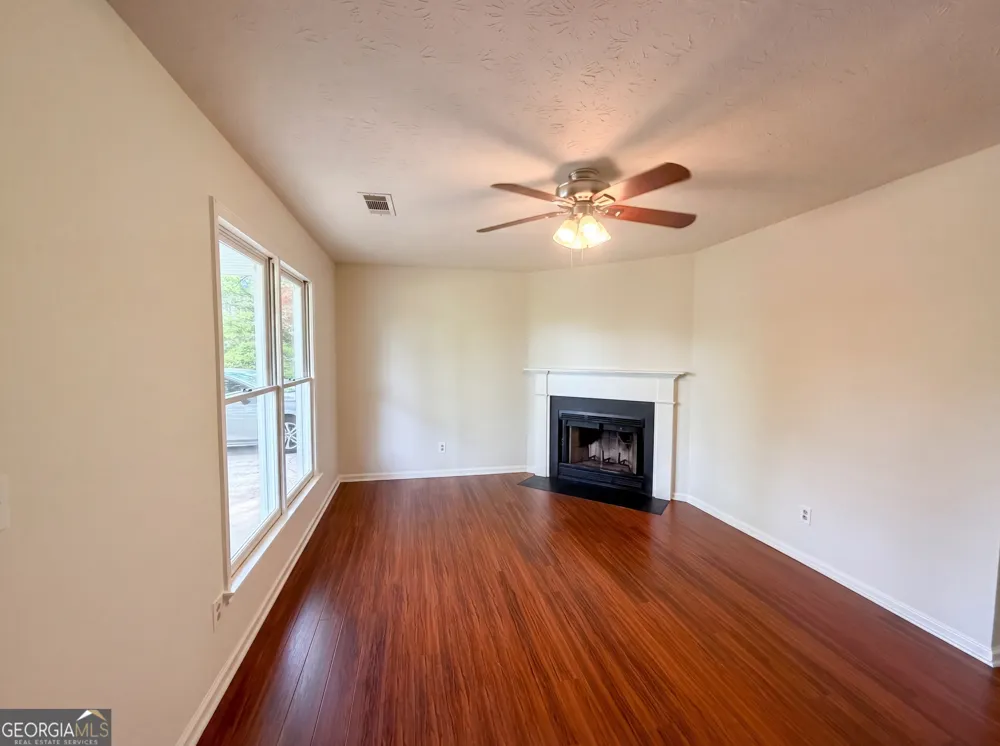 1514 Willow Gate WAY Auburn, GA 30011