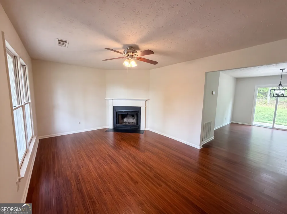 1514 Willow Gate WAY Auburn, GA 30011