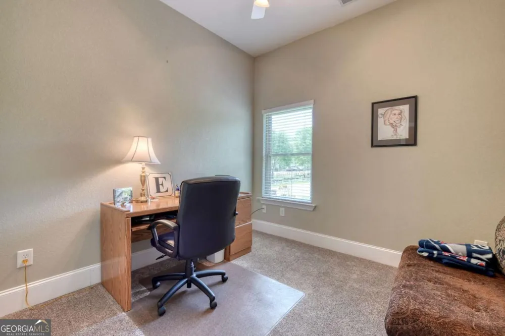 1647E Lakeview DR Young Harris, GA 30582