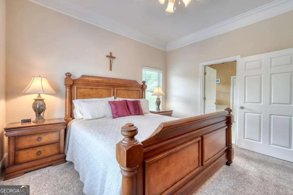 1647E Lakeview DR Young Harris, GA 30582