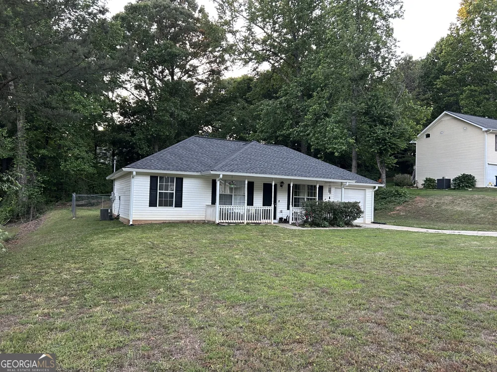 7235 Hummingbird LN Winston, GA 30187