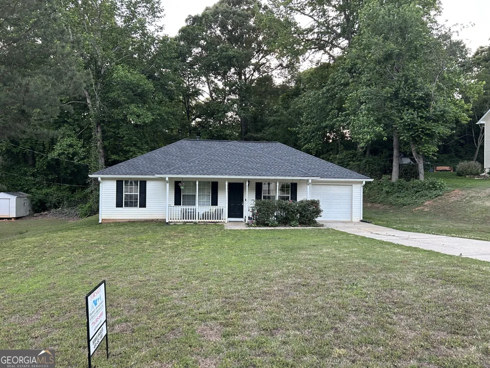 7235 Hummingbird LN Winston, GA 30187