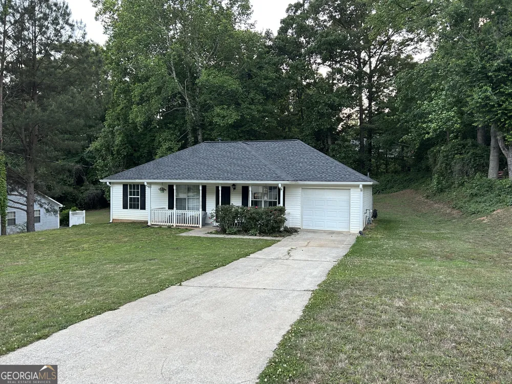 7235 Hummingbird LN Winston, GA 30187