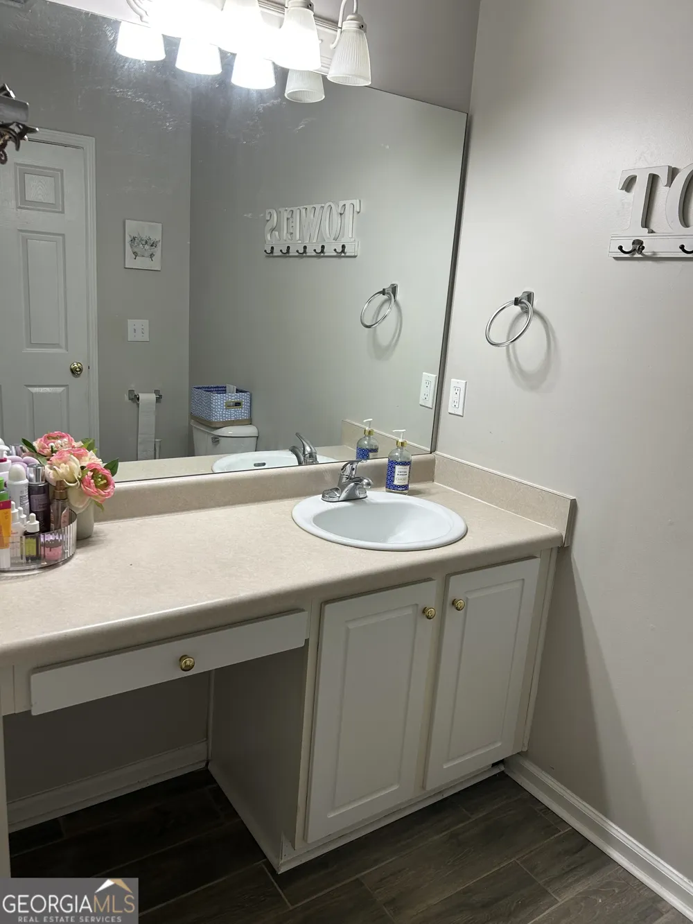7235 Hummingbird LN Winston, GA 30187