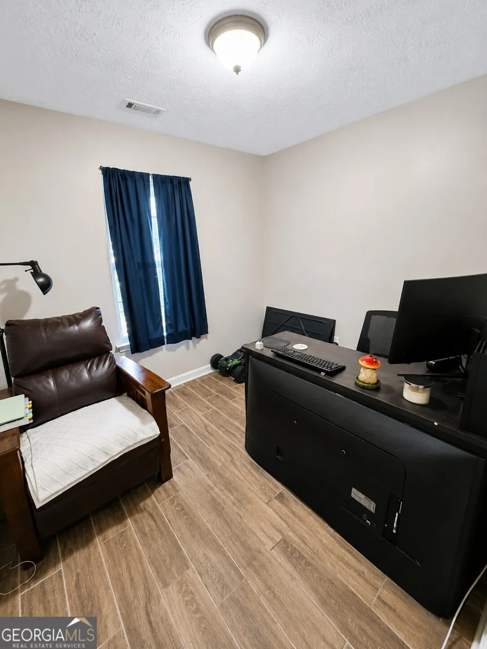 7235 Hummingbird LN Winston, GA 30187