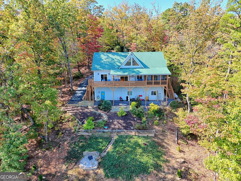 557 Walnut Grove LN Tiger, GA 30576