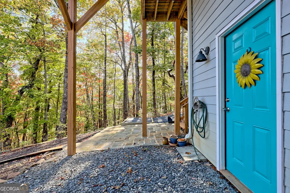 557 Walnut Grove LN Tiger, GA 30576