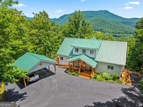 557 Walnut Grove LN