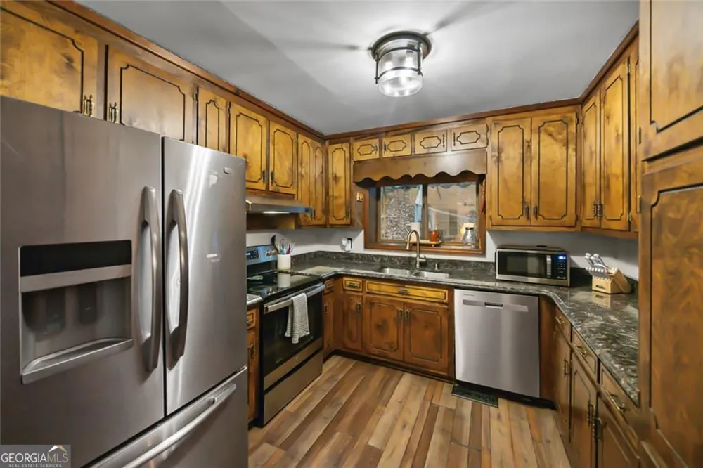 200 Villa RD Jasper, GA 30143