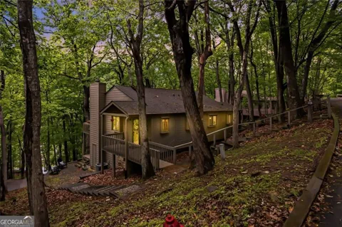 200 Villa RD