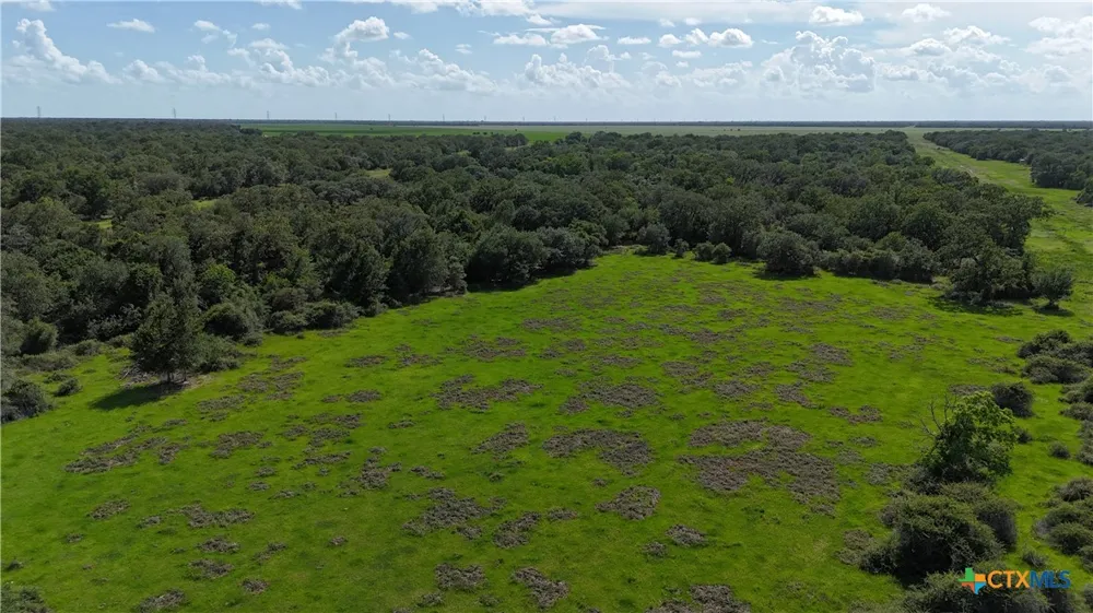 10772 State Highway 111 Edna, TX 77957
