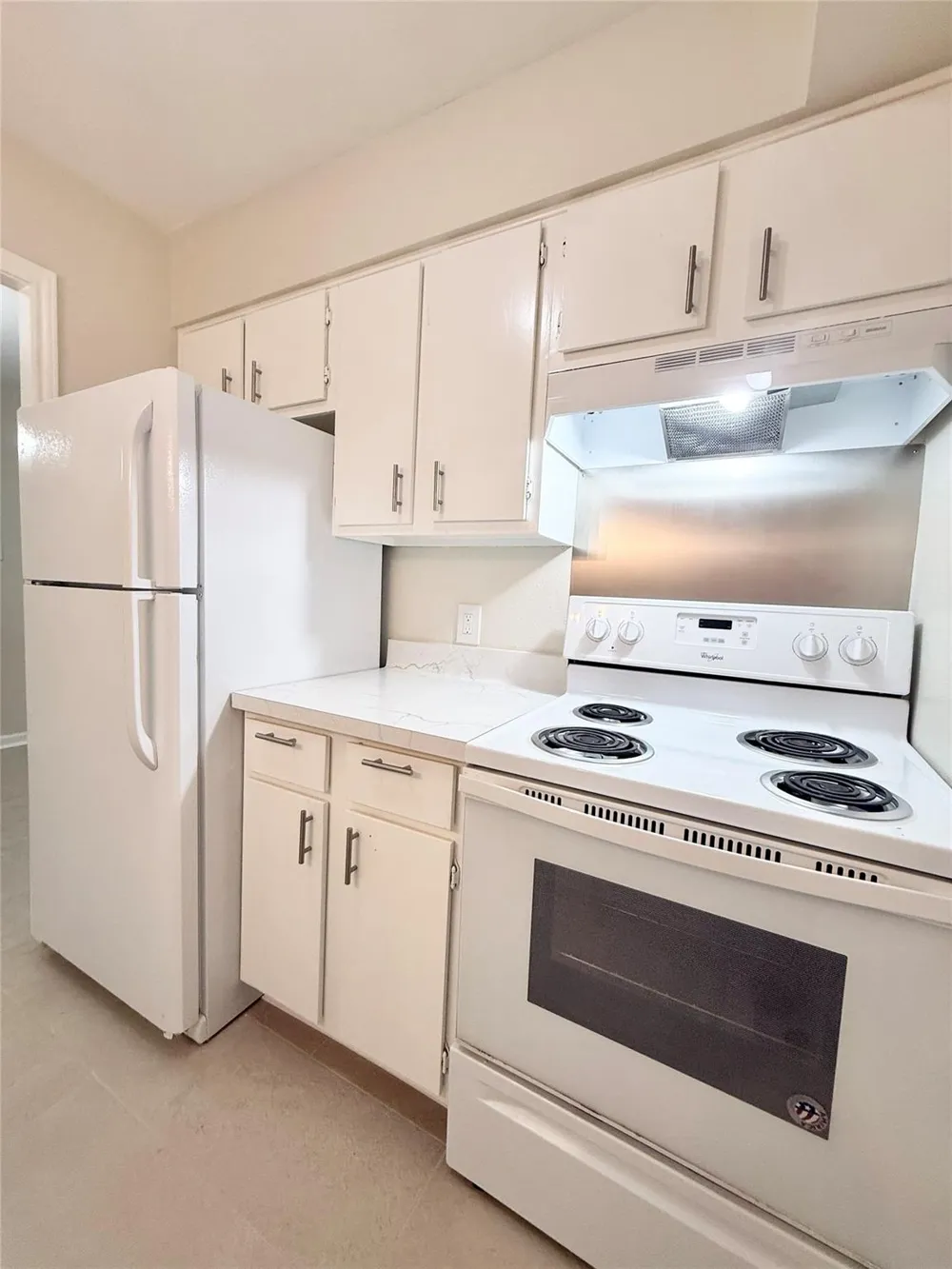 130 Oyster Creek Drive #19 Lake Jackson, TX 77566