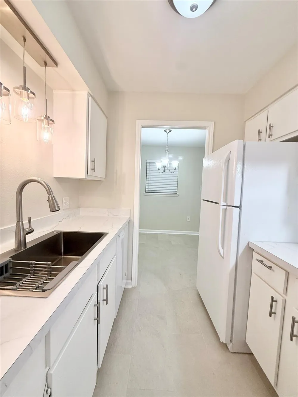 130 Oyster Creek Drive #19 Lake Jackson, TX 77566