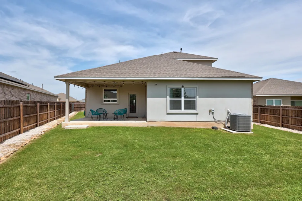 2413 Star Hill Ranch Street Georgetown, TX 78628