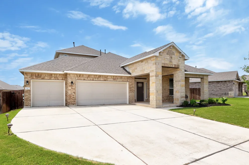 2413 Star Hill Ranch Street Georgetown, TX 78628