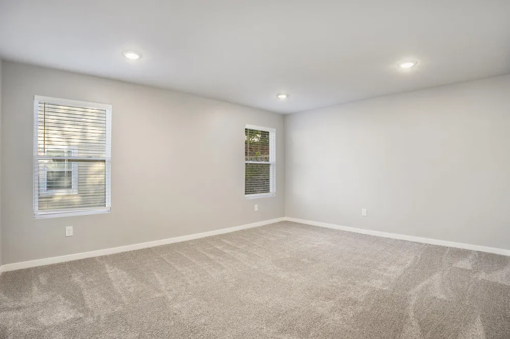 17539 Beechwood Lane Ferrysburg City, MI 49456
