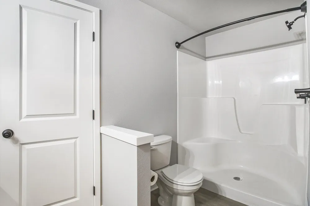 17539 Beechwood Lane Ferrysburg City, MI 49456