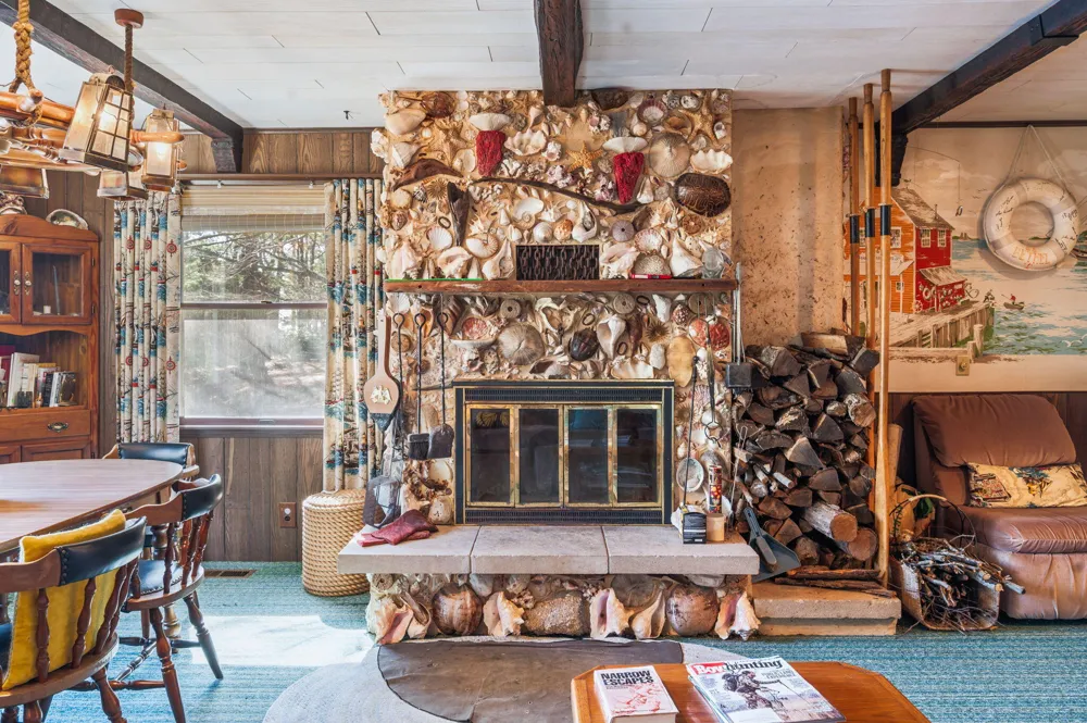5717 W Pleasant Hill Road Hamlin Township, MI 49411