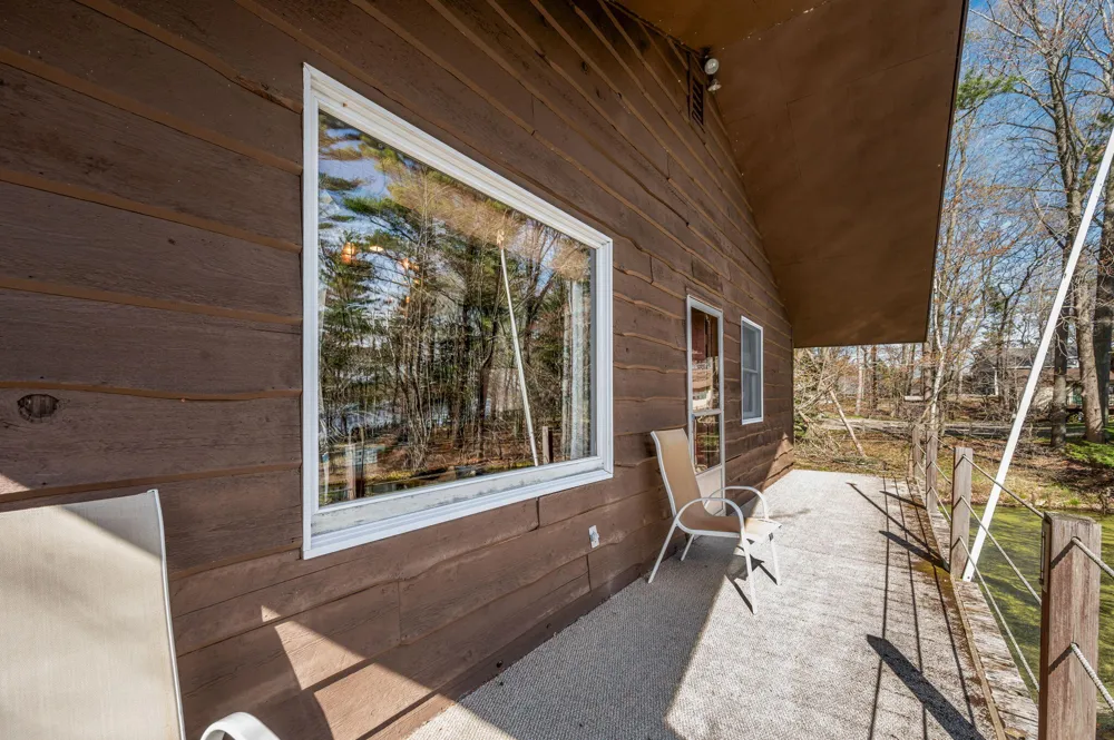 5717 W Pleasant Hill Road Hamlin Township, MI 49411